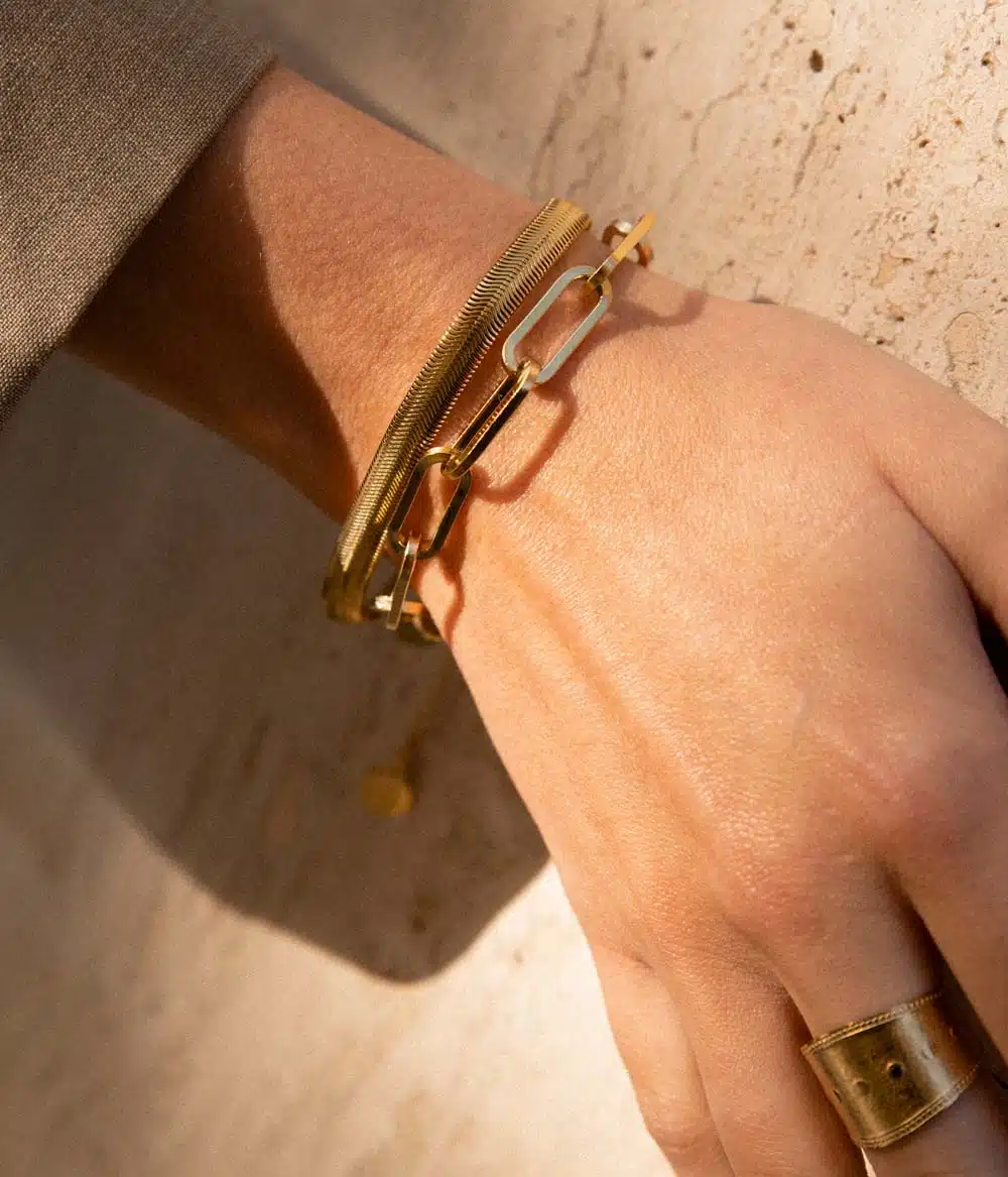duo bracelets chaines larges intemporelles style vintage élégant acier inoxydable doré à l'or fin bijoux créateur résistent à l'eau et au temps hypoallergéniques Caprice Paris