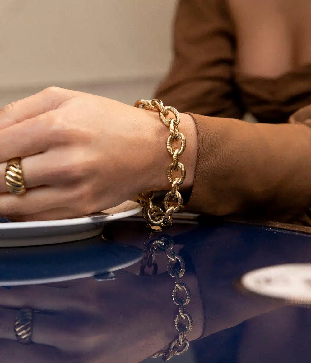 duo bague et bracelet style vintage intemporel acier inoxydable doré à l'or fin bijoux créateur waterproof résistants hypoallergéniques Caprice Paris