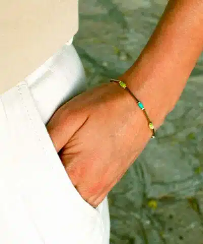 bracelet fin perles tubes et pierres naturelles doré bijoux créateur waterproof hypoallergéniques qualité résistance Caprice Paris