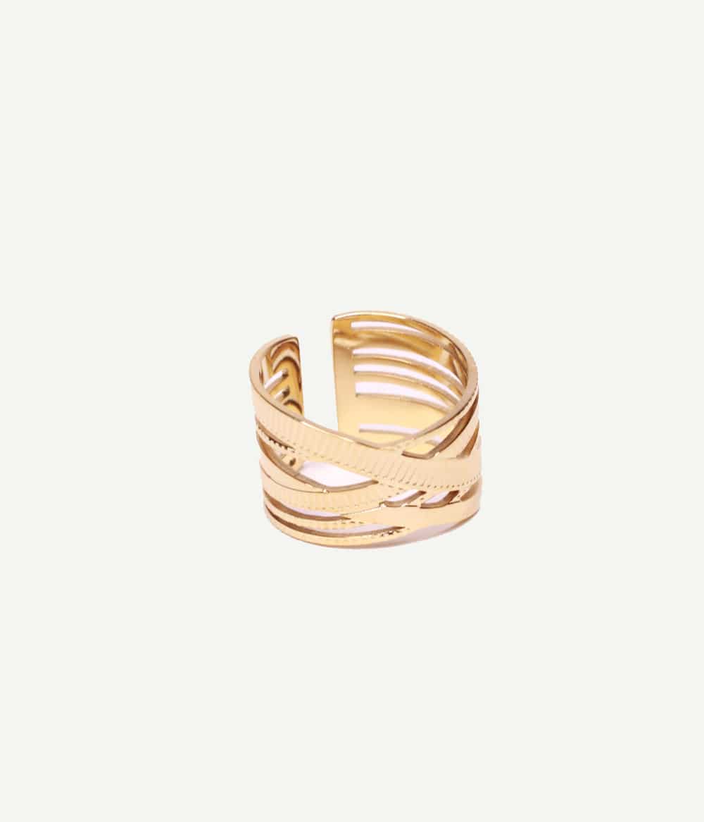 Bague Gia large dorée ajourée – vue de profil | Caprice Paris
