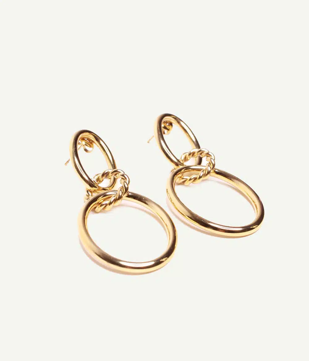 Boucles d’oreilles Alba dorées à double anneau – vue trois-quarts | Caprice Paris