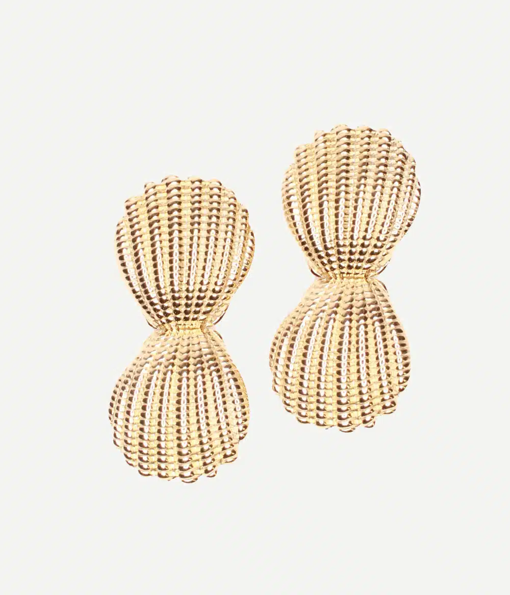 Boucles d’oreilles Dalia coquillages dorés – vue de face | Caprice Paris