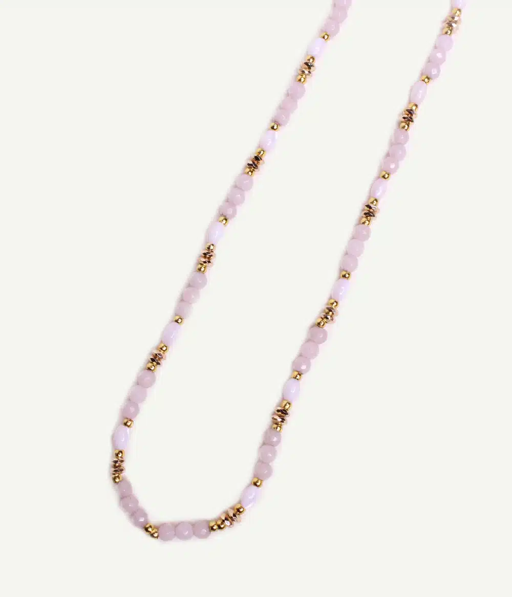Collier Gia Nude – collier en perles de rocaille nude et dorées